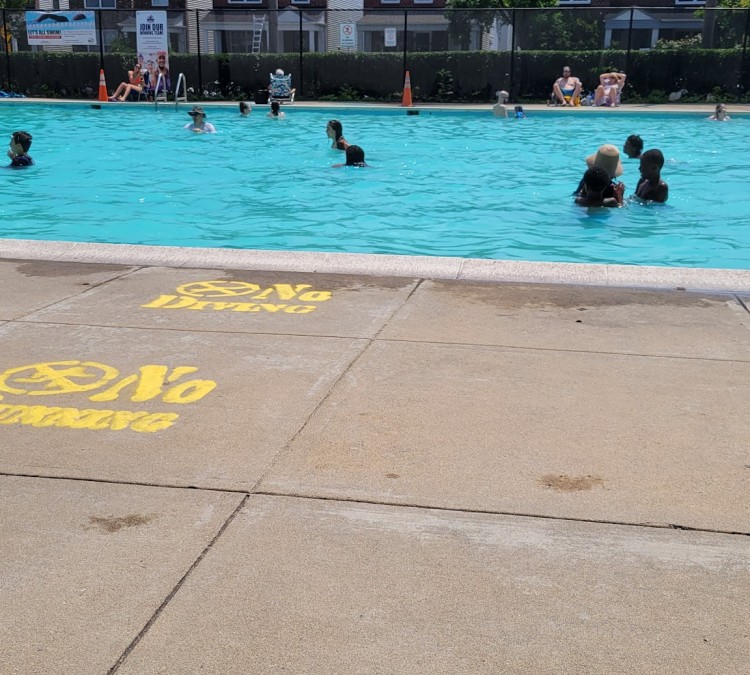 randolph-public-swimming-pool-photo